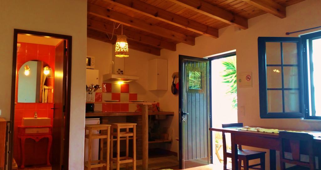 Bed and Breakfast Puravida Divehouse Sagres Esterno foto